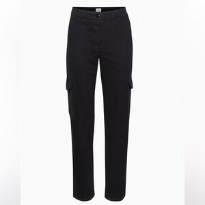 Aritzia Wilfred Free Modern Cargo pants